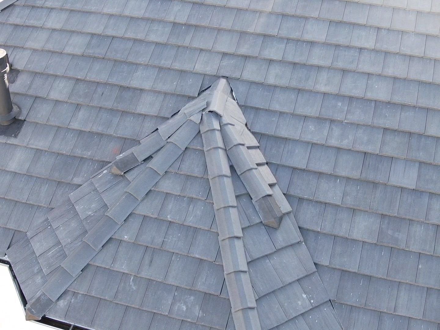 Saxony Slate concrete tile hip and ridge detail in Aurora, CO
