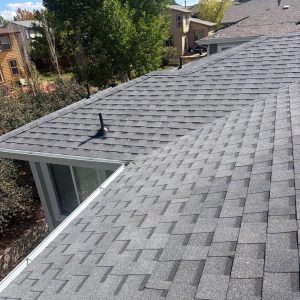 Atlas Pinnacle Pristine Pewter shingle roof on a Front Range home